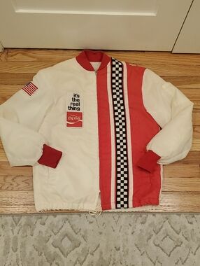 Coca-Cola Vintage White & Red Racing Checker Mens Puffer Jacket Size SMALL